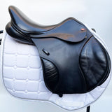 Kent & Masters  S-Series Jump Saddle (MJJ) (adjustable), 17" Black (SKU317)