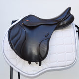 Kent & Masters  S-Series Jump Saddle (MJJ) (adjustable), 17.5" Brown (SKU235)