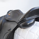 Kent and Masters S-Series Pony jump saddle, Adjustable Gullet, 15.5", Black (SKU440)