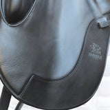 Fairfax Gareth Monoflap Dressage Saddle, 17.5", Adjustable, Black (SKU262)