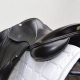 Fairfax Andrew Hoy Monoflap XC Saddle, Adjustable, 17", Black (SKU409)