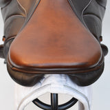 Voltaire Essentials Monoflap Jump saddle, 17.5" Ex-Demo Brown, Adjustable (SKU333)