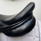 Silhouette Monoflap Event / Jump Insignia saddle, 17" Extra Wide (XW), Black (SKU330)