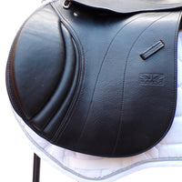 GFS Monarch Regency-X Jump Saddle, Adjustable Gullet - 17" Black (SKU178)