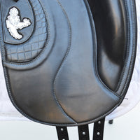 Fairfax World Class Monoflap Dressage Saddle on the Elias Panel, 17.5", Adjustable, Black (SKU510)