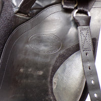 Kent and Masters Pony Club Long Leg saddle, Adjustable Gullet, 16.5", Black (SKU373)