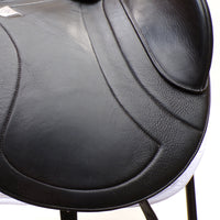 Bates Innova Dressage Saddle (Flocked) - Size 1 (17-17.5") Black (Easy Change System) (SKU417) - BUY IT NOW