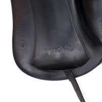 Bates Innova Dressage Saddle (Flocked) - Size 1 (17-17.5") Black (Easy Change System) (SKU417) - BUY IT NOW