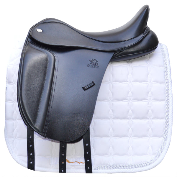 Fairfax Petite Dressage Saddle, 16.5", Adjustable, Black (SKU448) - BUY IT NOW