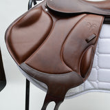 Voltaire Essentials Monoflap Jump saddle, 18", Brown, Adjustable (SKU342)