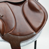 Voltaire Essentials Monoflap Jump saddle, 18", Brown, Adjustable (SKU342)